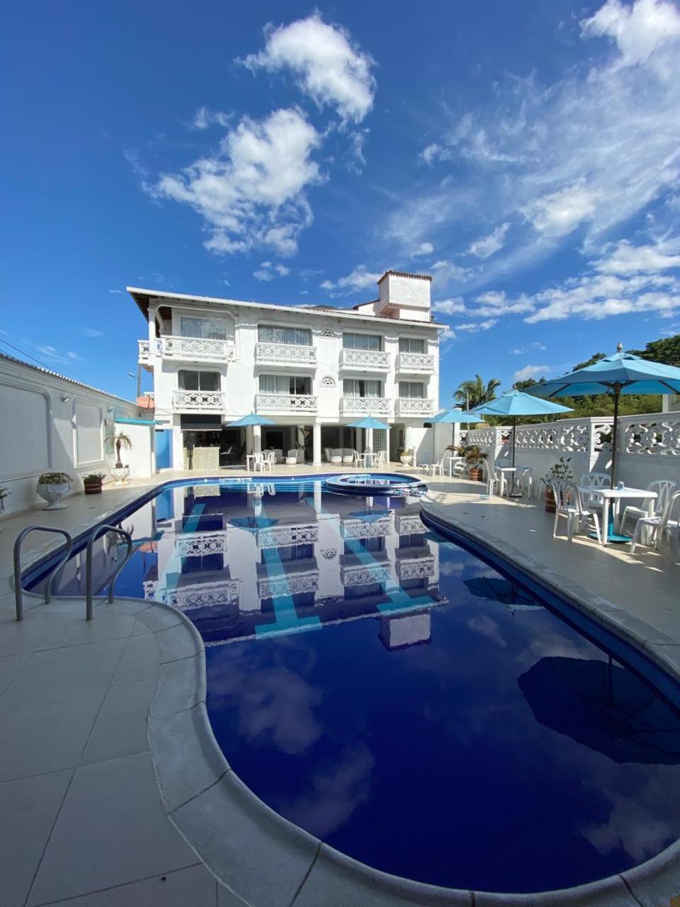 Juan De La Vega Hotel La Vega  Bagian luar foto